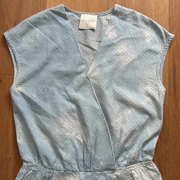 LINE & DOT Light Blue Tie-Dye Punched Holes Romper - Small - Picture 4 of 13